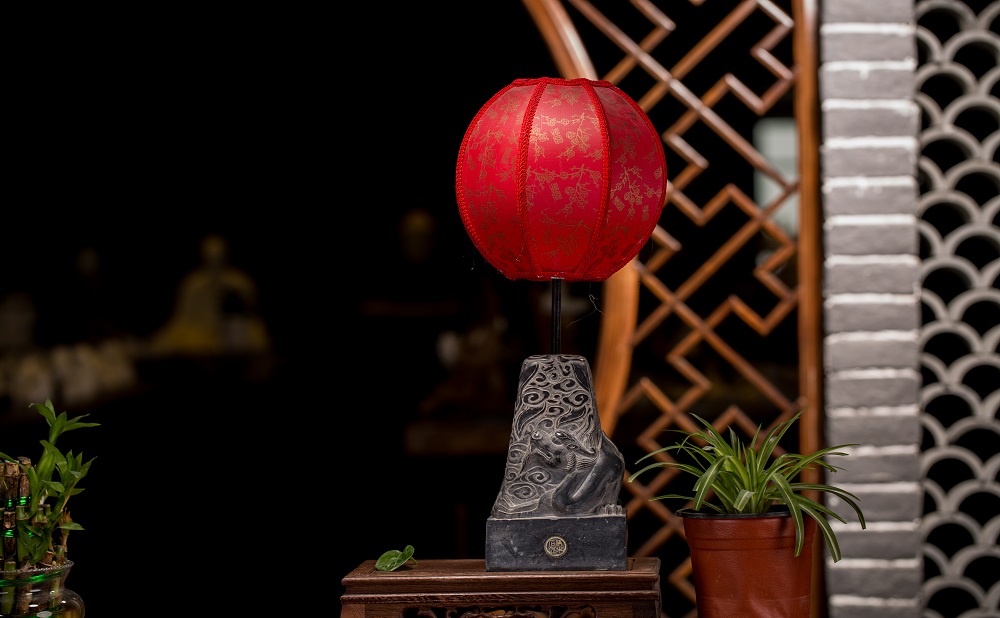 曲阳石雕创意摆件——青龙台灯，体现您独特的生活品味
