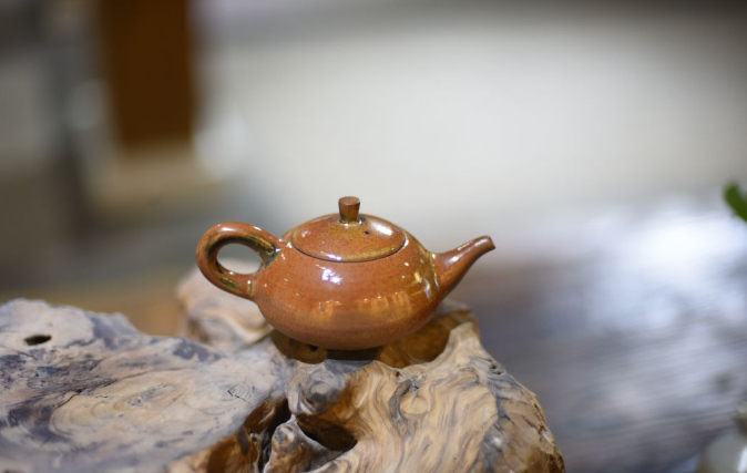 冰月壶：茶、壶相伴，淡久生香